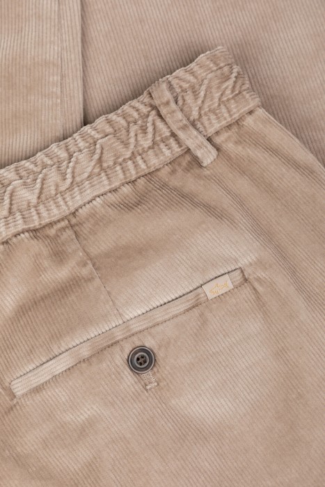 брюки  для взрослого возраста с изнаночной стороны