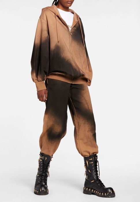 брюки  по цене 34230 руб вид справа