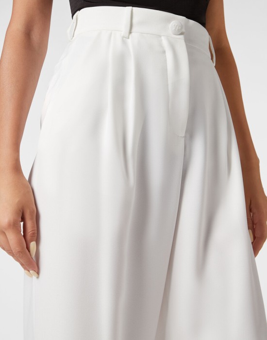 брюки  из проверенных материалов спереди