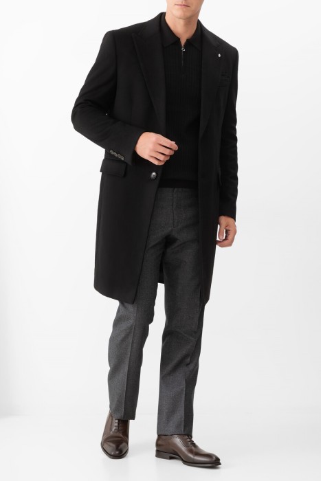 брюки  из хлопка спереди