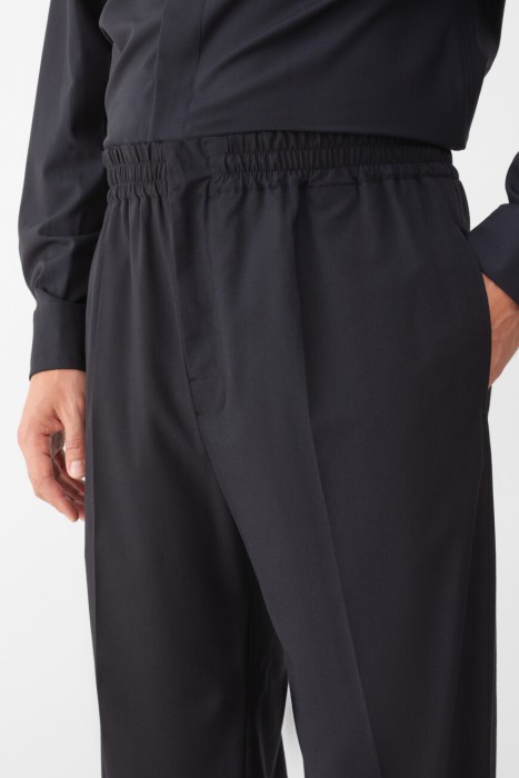 брюки  из италии вид сбоку