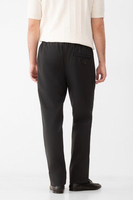 брюки  по цене 99600 руб вид справа