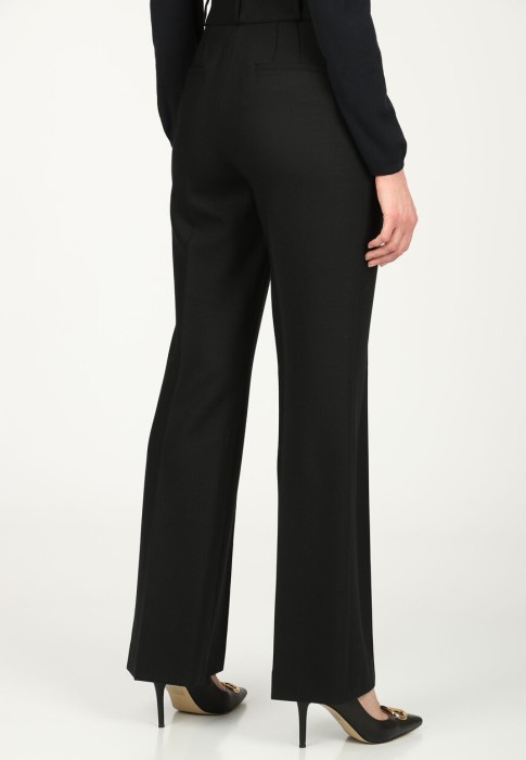 брюки  из проверенных материалов спереди