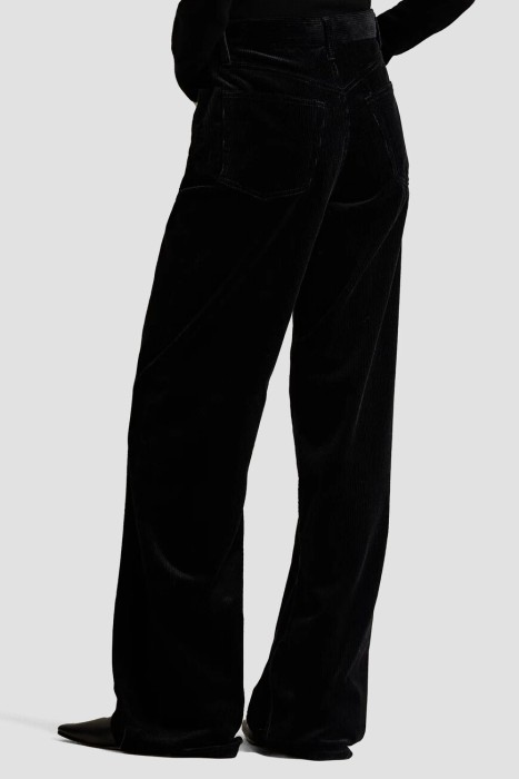 брюки  от бренда ralph lauren вид слева