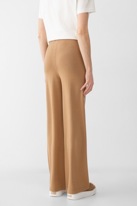 брюки  от бренда max mara вид слева