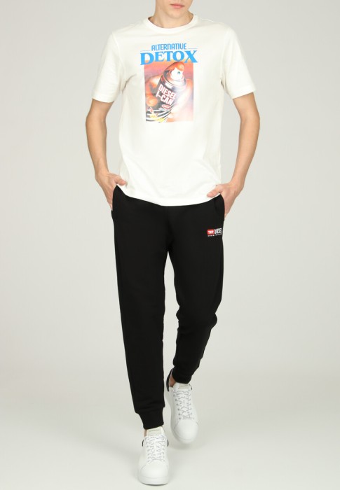 брюки  по цене 13160 руб вид справа