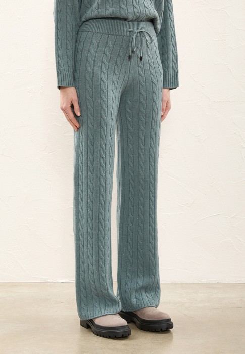 Товар с артикулом S94052F07 вид сзади