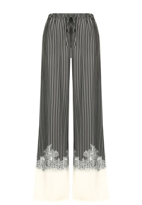 Товар с артикулом D44EP068EC2 вид сзади