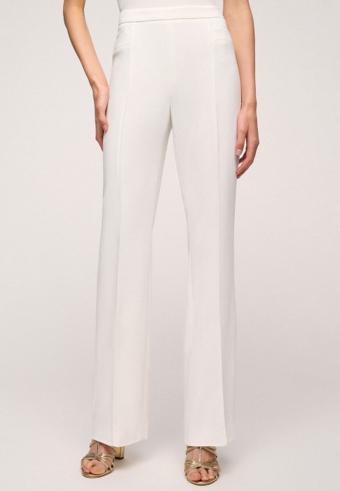 брюки  из проверенных материалов спереди