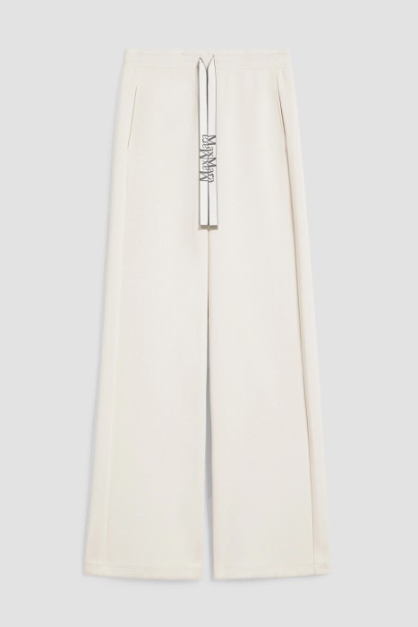 Товар белого цвета с внутренней стороны