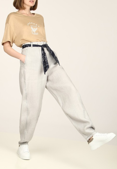 брюки  от бренда emporio armani вид слева