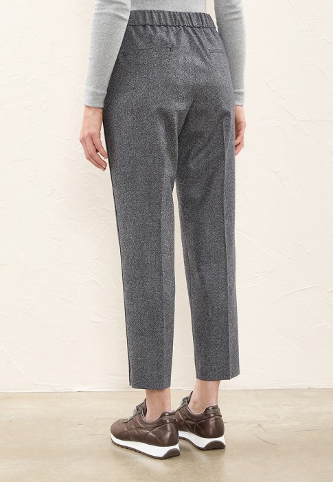 брюки  от бренда peserico вид слева