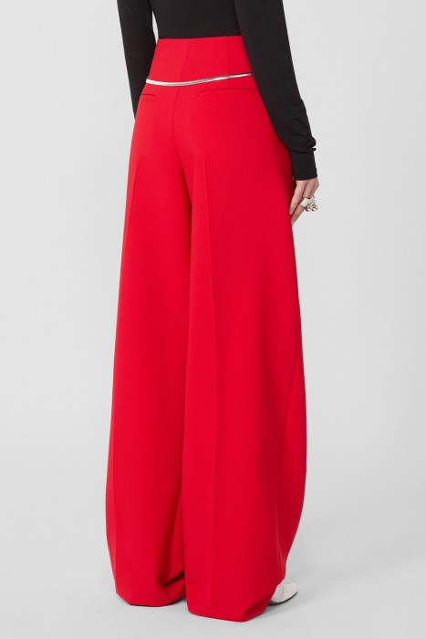 брюки  по цене 89000 руб вид справа