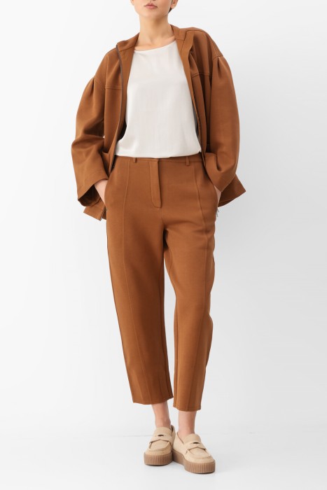 брюки  из хлопка спереди