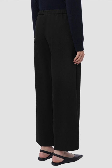 брюки  от бренда max mara вид слева