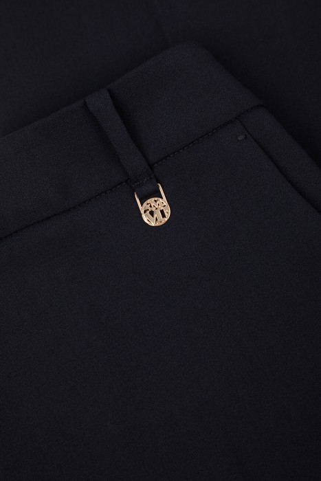 Продукция для женщин фото