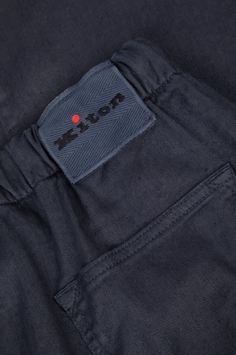 брюки  повседневного стиля с лицевой стороны