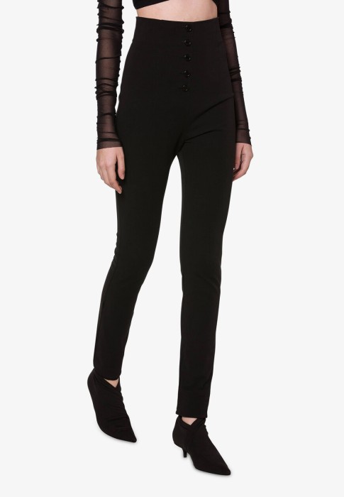 Товар черного цвета с внутренней стороны