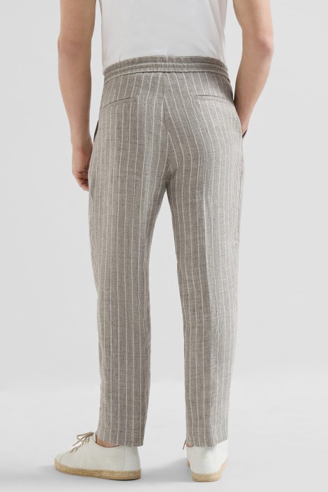 брюки  по цене 204500 руб вид справа