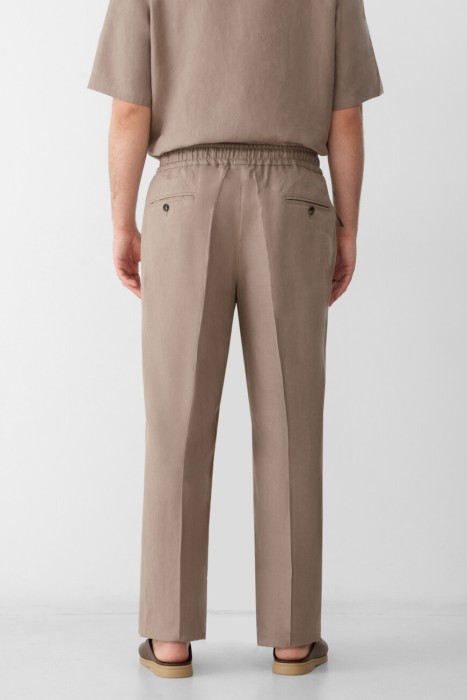 брюки  от бренда isaia вид слева