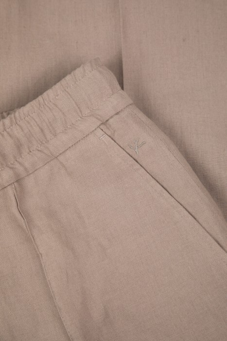 брюки  классического стиля с лицевой стороны