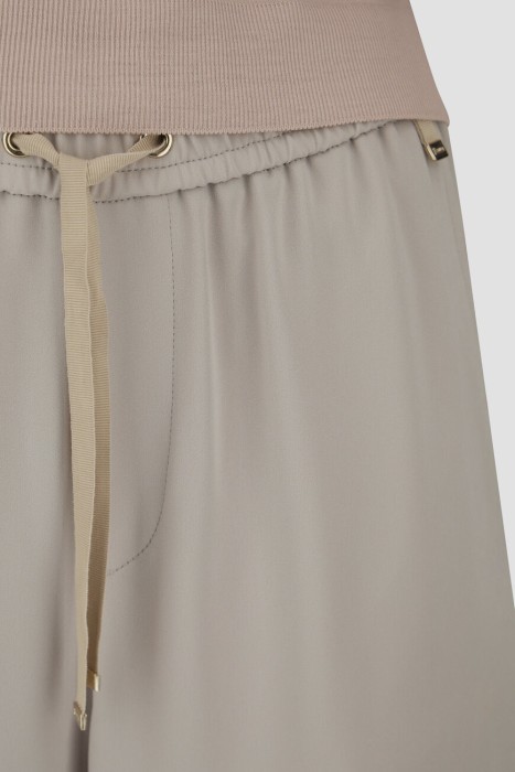 брюки  из франции вид сбоку