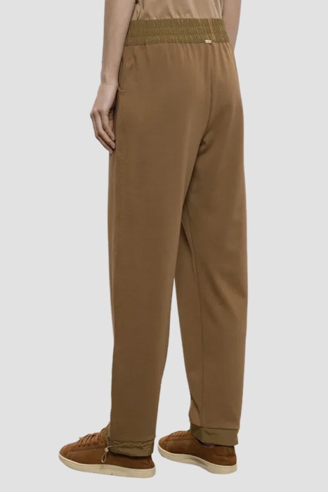 брюки  по цене 51000 руб вид справа