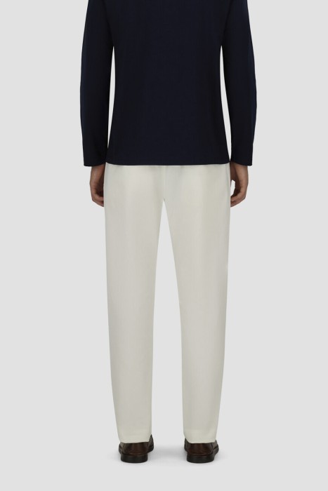 брюки  по цене 51000 руб вид справа