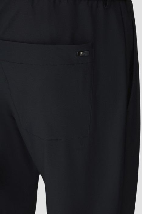 Товар синего цвета с внутренней стороны