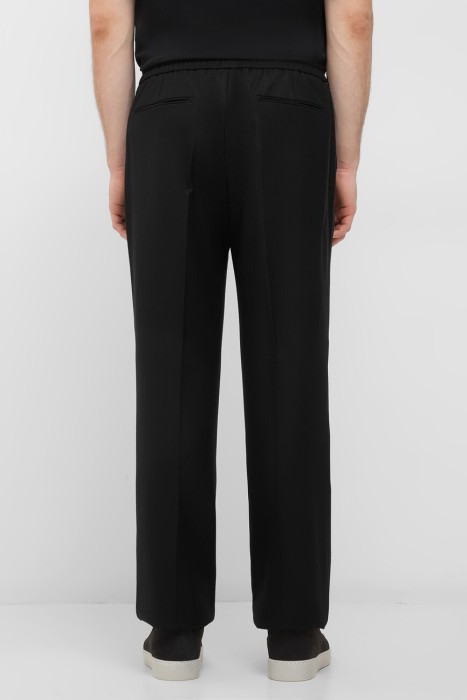 брюки  по цене 79875 руб вид справа