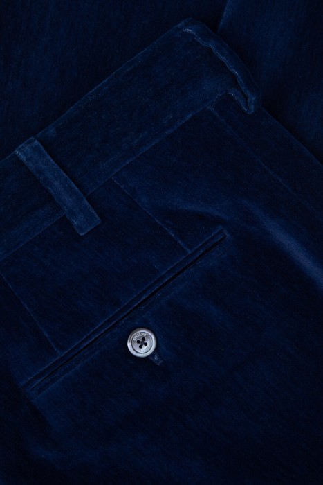 брюки  классического стиля с лицевой стороны