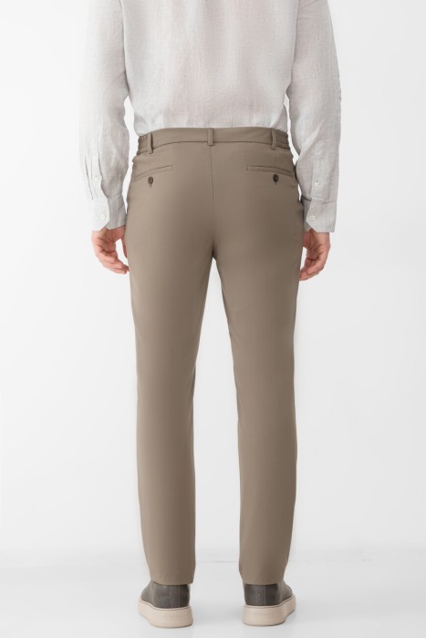 брюки  по цене 20500 руб вид справа