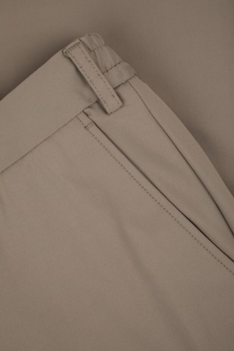 брюки  повседневного стиля с лицевой стороны