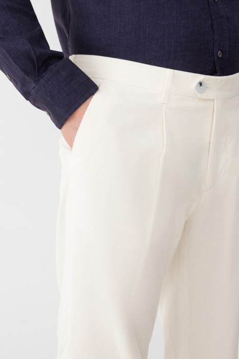 брюки  из италии вид сбоку