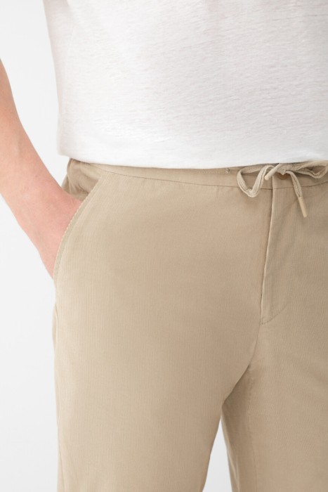 брюки  из италии вид сбоку