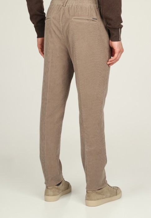 брюки  из италии вид сбоку