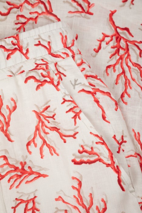 брюки  классического стиля с лицевой стороны