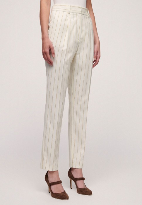 Товар с артикулом Otaria вид сзади