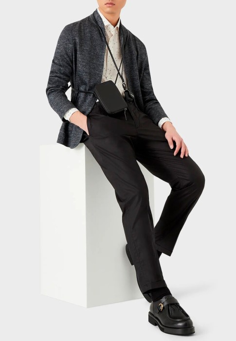 брюки  по цене 19040 руб вид справа