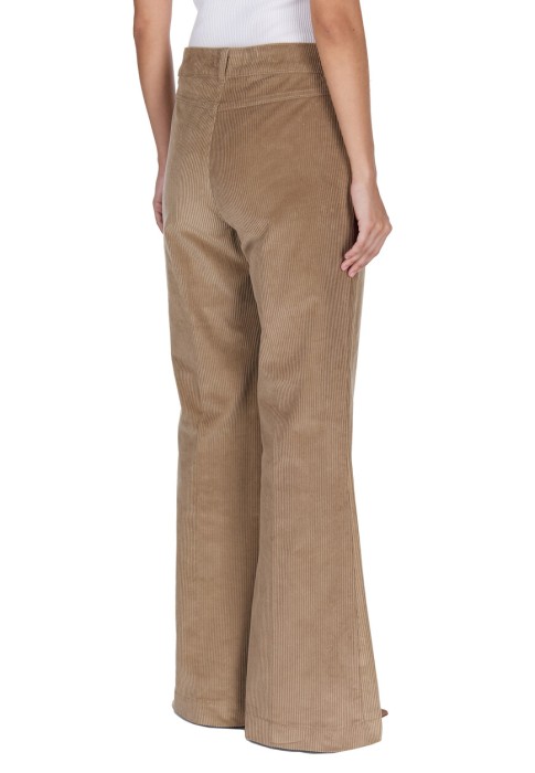 Продукция для женщин фото