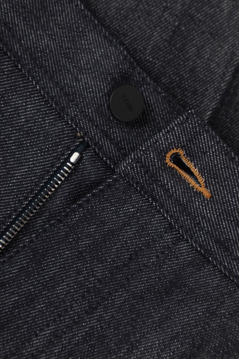 брюки  классического стиля с лицевой стороны