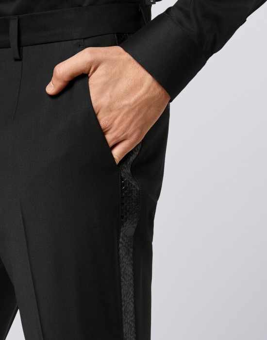 брюки  из проверенных материалов спереди