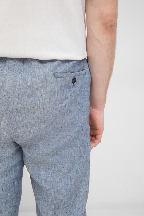 Товар голубого цвета с внутренней стороны