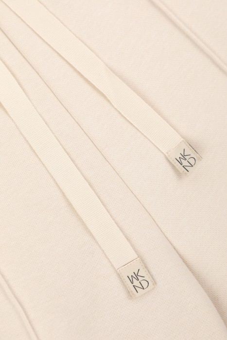 брюки  повседневного стиля с лицевой стороны