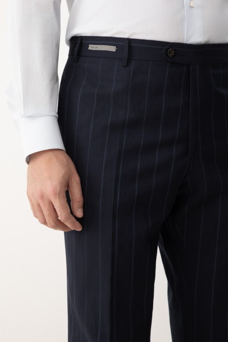 брюки  из италии вид сбоку