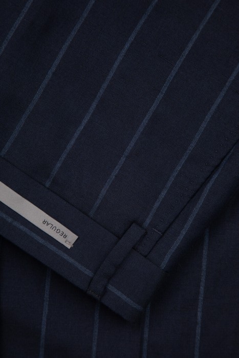 брюки  классического стиля с лицевой стороны