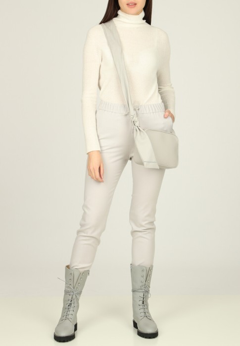 брюки  от бренда fabiana filippi вид слева