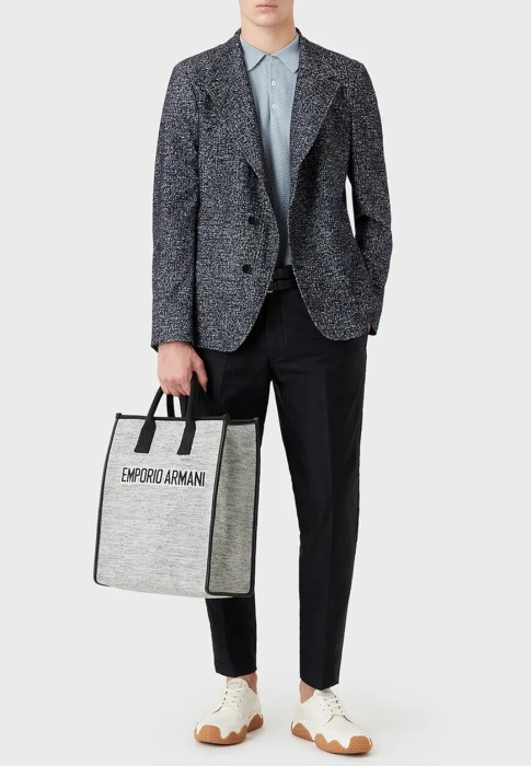 брюки  от бренда emporio armani вид слева