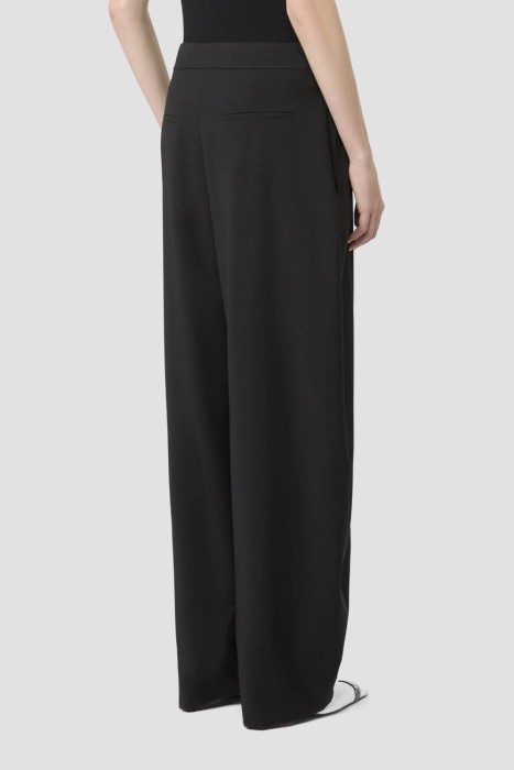 брюки  от бренда max mara вид слева