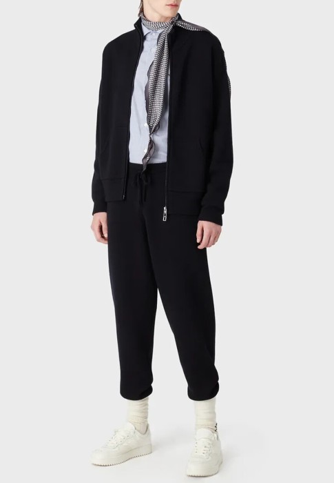 брюки  от бренда emporio armani вид слева